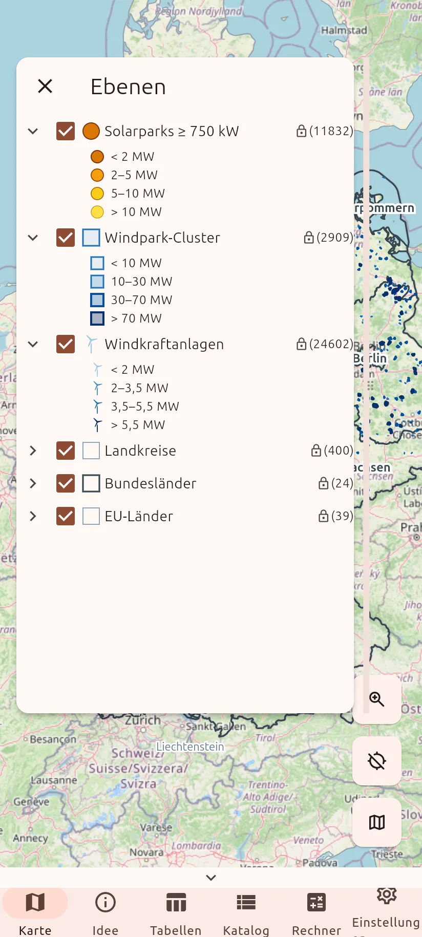 Layerauswahl der Düngewende mit Solarparks, Windpark-Clustern und Windkraftanlagen